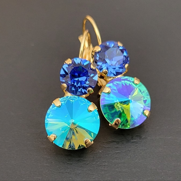 Austrian Crystal Earrings in Gold - Picture 4 of 12